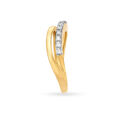 Dazzling Sleek Diamond Finger Ring 3