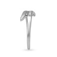 Original 18 Karat White Gold and Diamond Finger Ring 3
