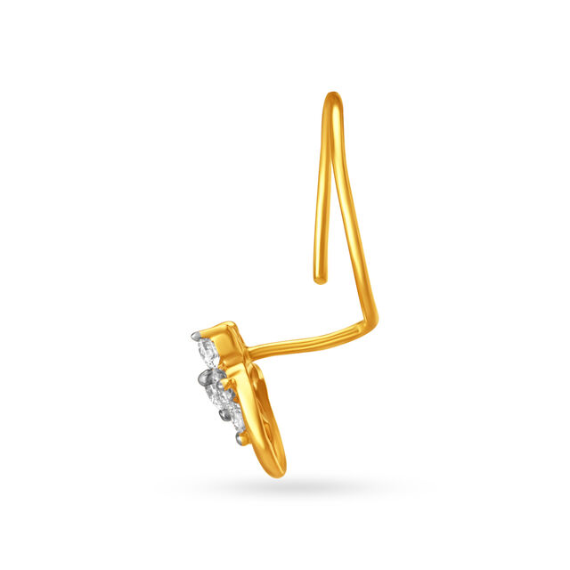 Dainty Flower Gold and Diamond Nose Pin