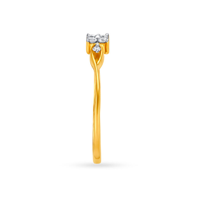 Dainty Floral 18 Karat Gold And Diamond Finger Ring 3