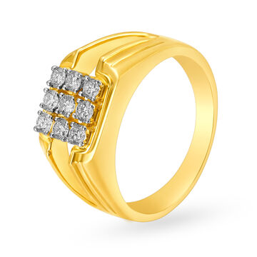 Dazzling 18 Karat Yellow Gold And Diamond Finger Ring