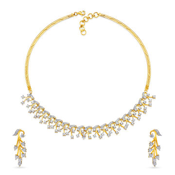 Glamorous Yellow Gold And Diamond Corsage Necklace Set