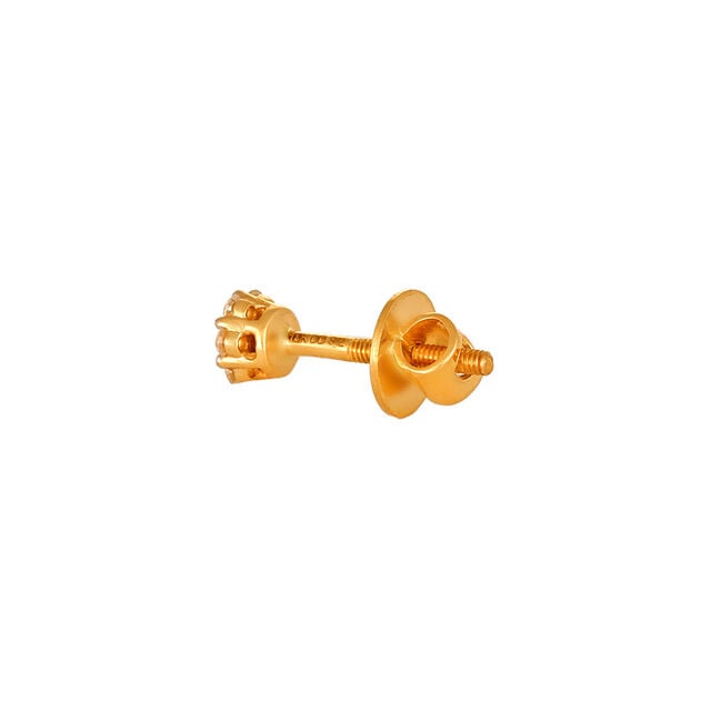 Stately Traditional Diamond Stud Earrings