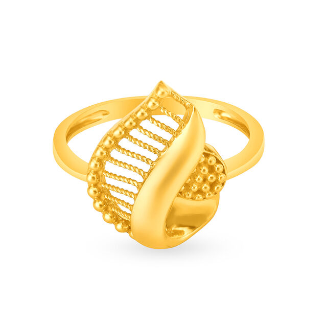 Sublime Yellow Gold Conch Finger Ring 2