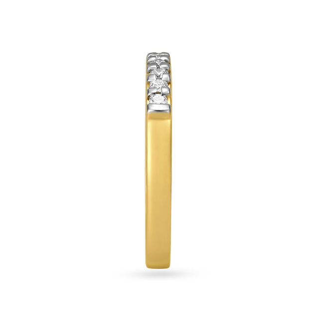 Resplendent 18 Karat Yellow Gold And Diamond Finger Ring,,hi-res 3