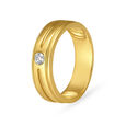 Sophisticated 18 Karat Gold And Diamond Ring 