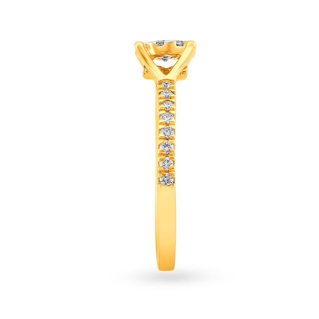 Coruscating 18 Karat Yellow Gold And Diamond Finger Ring,,hi-res 3