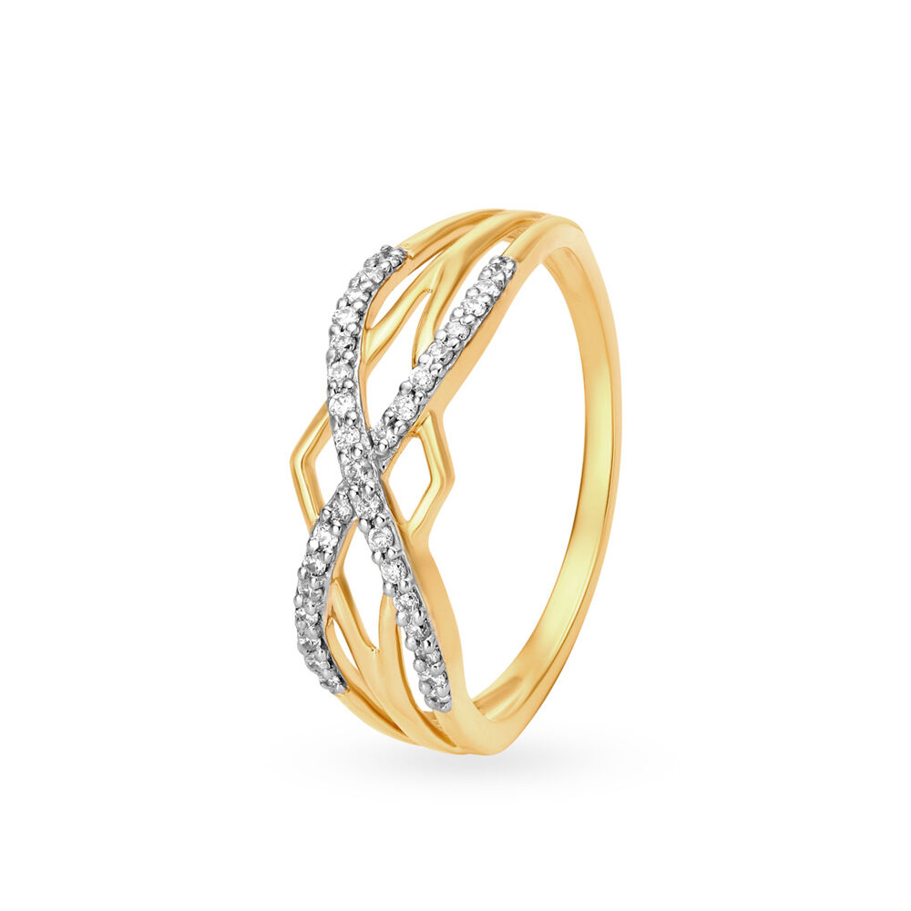 Buy Contemporary Eternity Diamond Ring at Best Price | Tanishq US