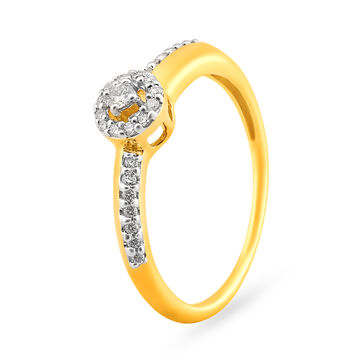 Contemporary Pointer Diamond Finger Ring