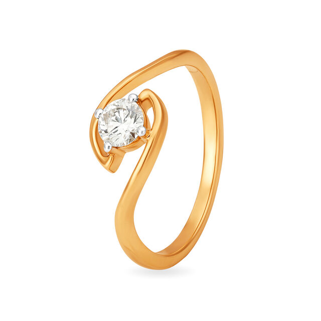 Classy 18 Karat Rose Gold And Diamond Finger Ring