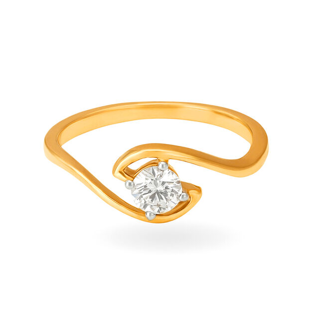 Classy 18 Karat Rose Gold And Diamond Finger Ring