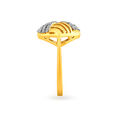 Exquisite Diamond Finger Ring 4