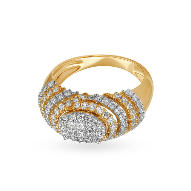 Glamorous Diamond Ring 2