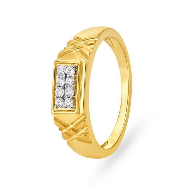 Handsome 18 Karat Gold Criss-Cross Patterned Ring 2