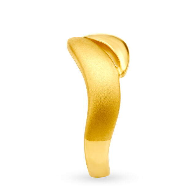Enrapturing Yellow Gold Waved Finger Ring,,hi-res 3