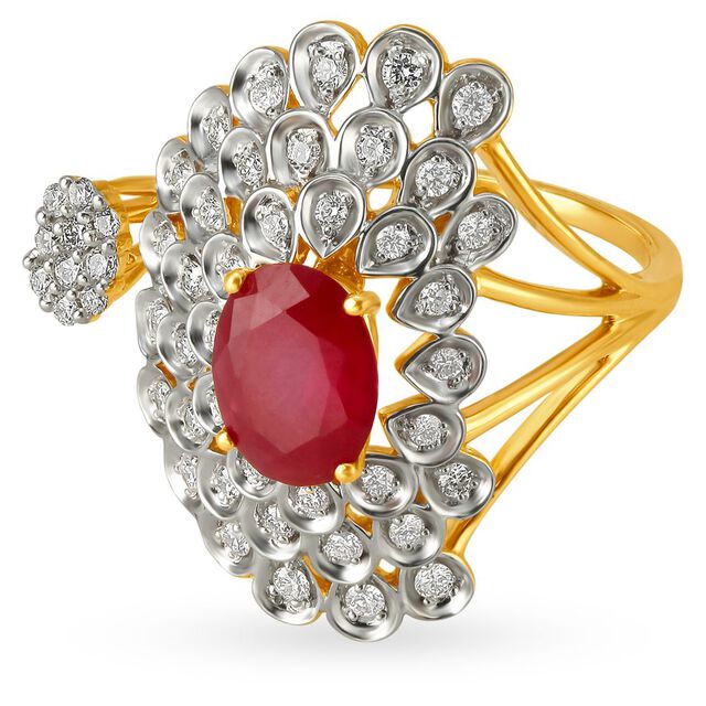 Dazzling 18 Karat Yellow Gold And Diamond Ring 2