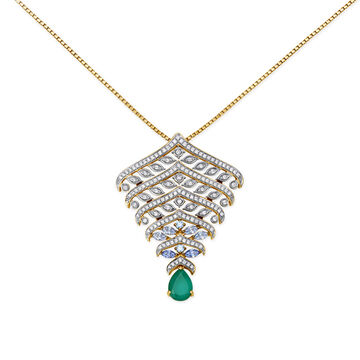 Leaf Inspired Gold Pendant with Chain