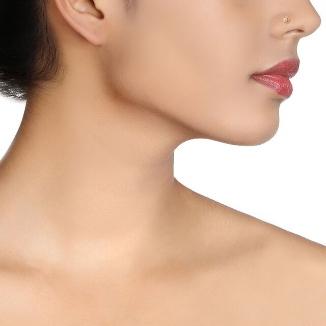 Circular Diamond Nose Pin,,hi-res