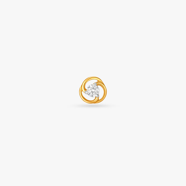 Rosy Diamond and Gold Nose Pin 