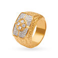 Phenomenal 18 Karat Yellow Gold And Diamond Finger Ring 