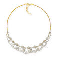 Riveting Floral And Ribbon Motif Diamond Necklace Set 2