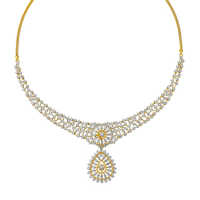 Elaborate Gold and Diamond Necklace Set 2