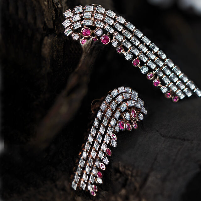 Winking Bursts of Pink,,hi-res 2