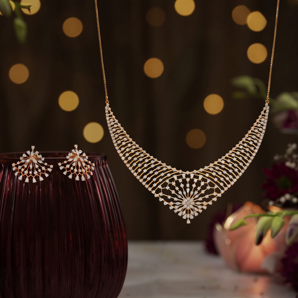 Buy Diamond Necklace Sets Online from the Latest Collection at Best Prices Tanishq USA