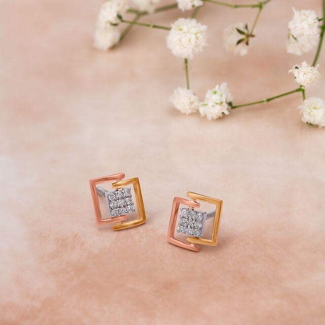Classy Contemporary Diamond Stud Earrings 