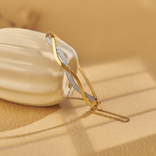 Bold Waves Diamond Bangle 