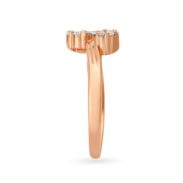 Charming Floral Rose Gold and Diamond Ring 3