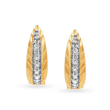Modish 18 Karat Yellow Gold And Diamond Ridged Hoops
