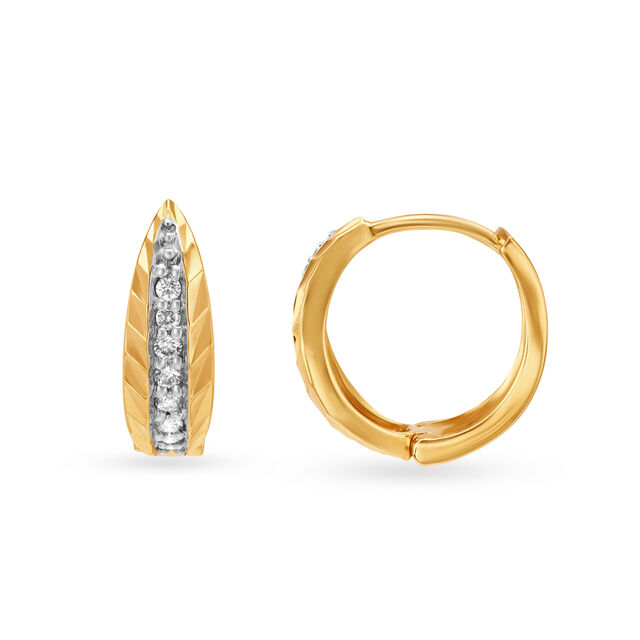 Modish 18 Karat Yellow Gold And Diamond Ridged Hoops