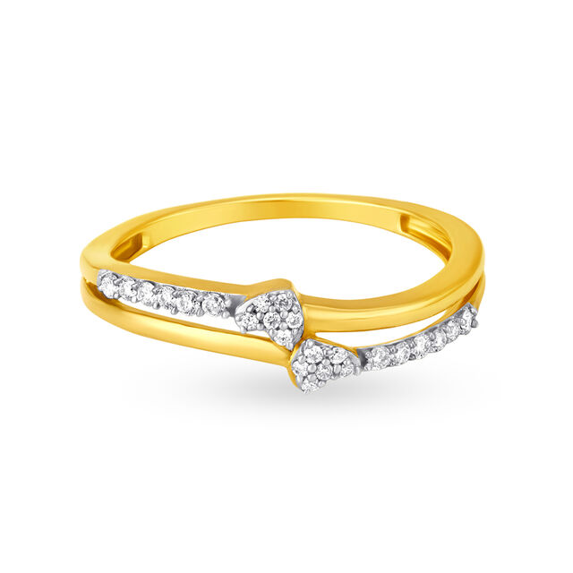 Ravishing 18 Karat Yellow Gold And Diamond Heart Finger Ring