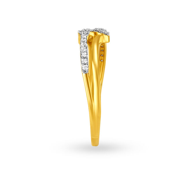 Ravishing 18 Karat Yellow Gold And Diamond Heart Finger Ring