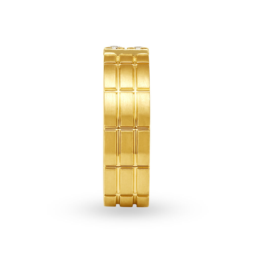 Buy Suave 18 Karat Yellow Gold And Diamond Block Ring at Best Price ...