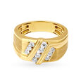 Handsome 18 Karat Yellow Gold And Diamond Finger Ring 2
