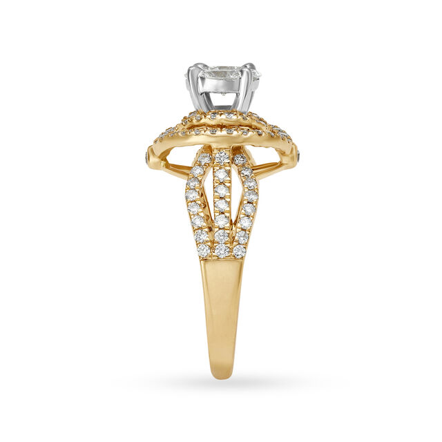 Mesmerizing 18 Karat Rose And White Gold And Diamond Heart Finger Ring 3