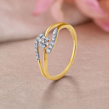 Exquisite 18 Karat Yellow Gold And Diamond Floral Ring