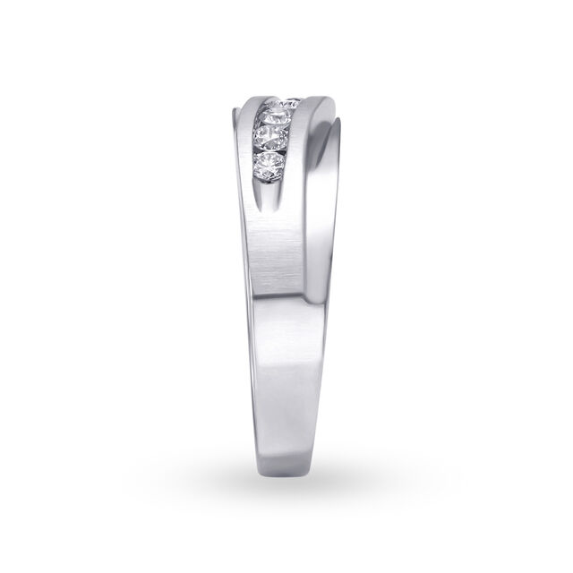 Exemplar 18 Karat White Gold And Diamond Finger Ring,,hi-res 3