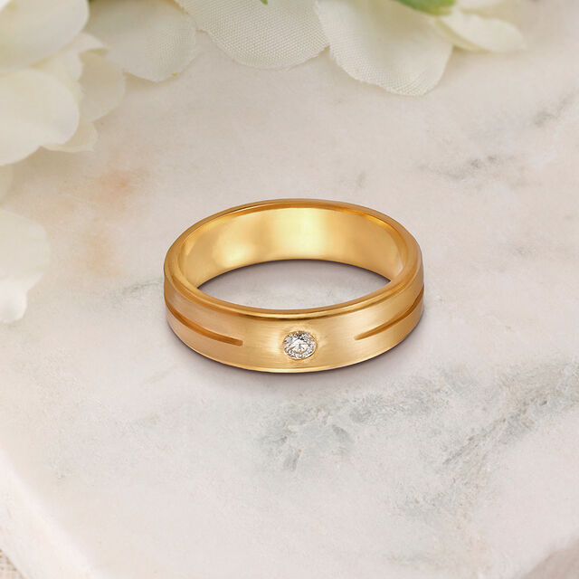 Textured Diamond Finger Ring 
