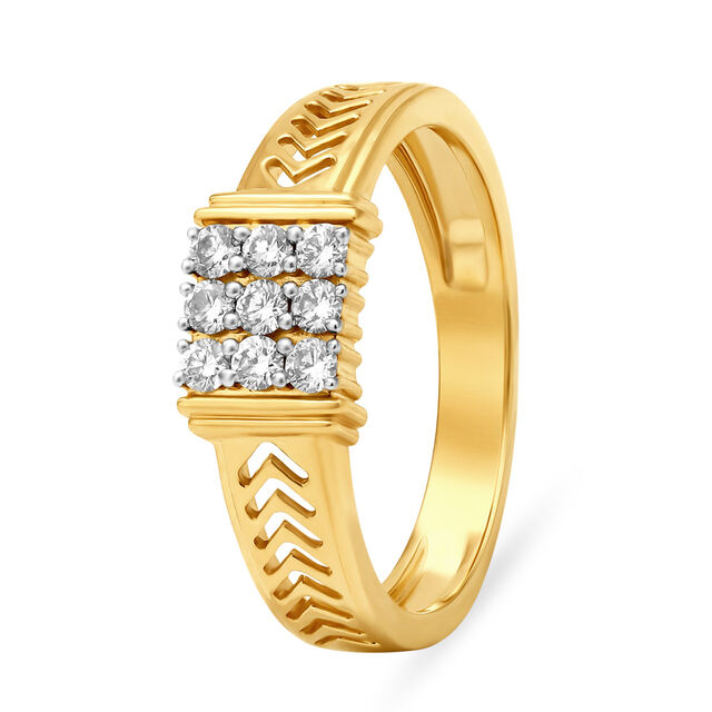 Shimmering 18 Karat Yellow Gold And Diamond Square Finger Ring 