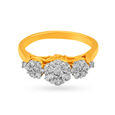 Superlative 18 Karat Yellow Gold And Diamond Finger Ring 2