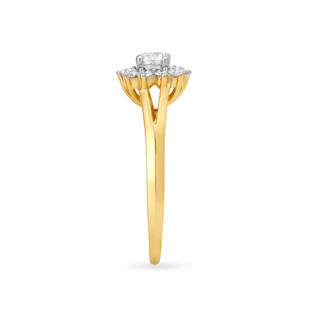Blossom Glow Diamond Finger Ring