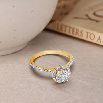 Enthralling 18 Karat Gold And Diamond Cluster Ring