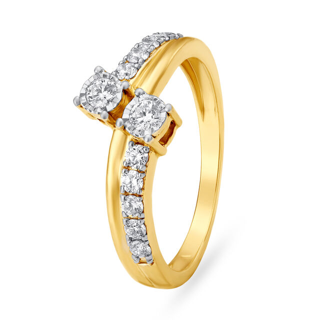 Glamorous 18 Karat Yellow Gold And Diamond Finger Ring 