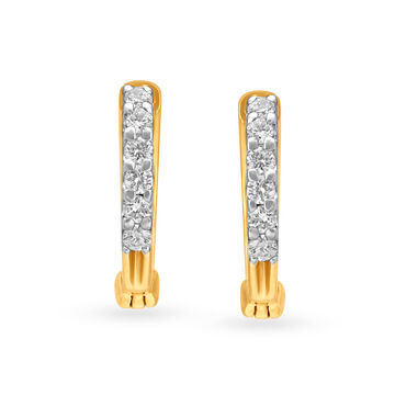 Graceful 18 Karat Yellow Gold And Diamond Earrings