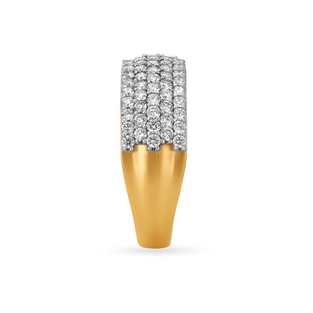 Stunning Diamond Finger Ring