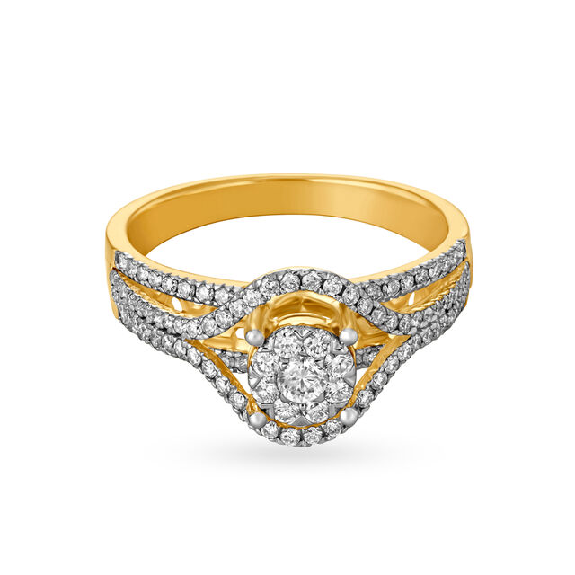 Bold Stately Diamond Finger Ring