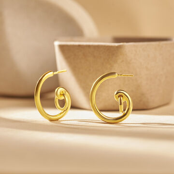 Dainty Gold Hoop Bali Earrings